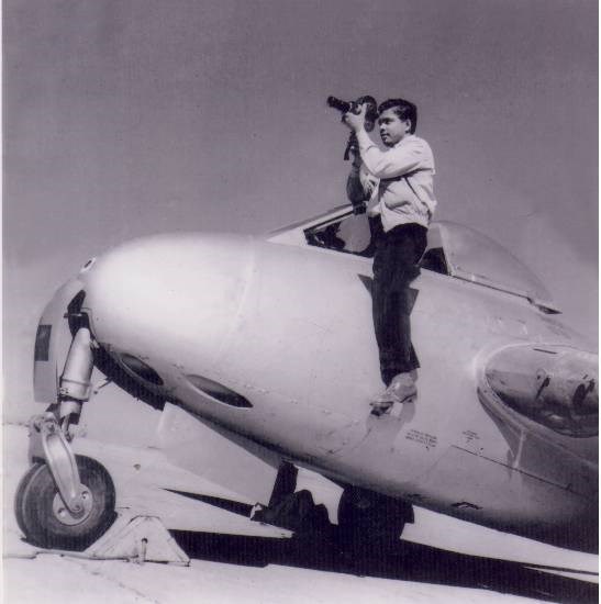 Prem Vaidya while working on a film on the Indian Air Force, photograph by Prem Vaidya