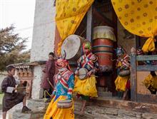 Paintings by Milind Sathe - Artistes step out in the monastery courtyard for a dance ritual