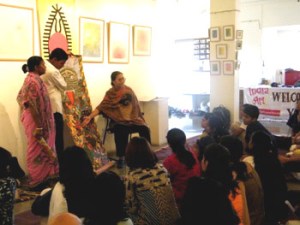 Patua painting appreciation workshop at Indiaart Gallery