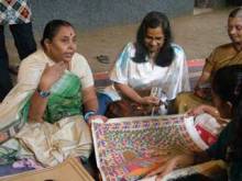 Demonstration of Mithila art by Shanti Devi – Mithila Painter from Bihar