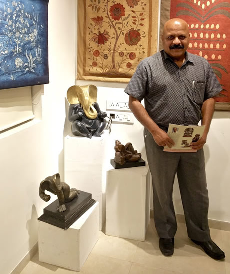 Mandar Pandit was at Indiaart Gallery, Pune