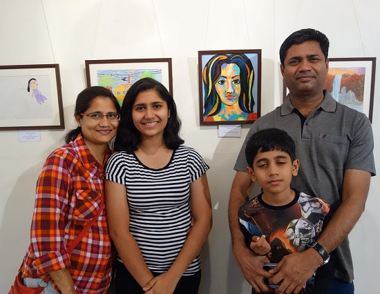 Divyangi Pandit with her family
at Khula Aasmaan show by Indiaart Gallery
- Edition I