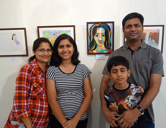Divyangi Pandit with her family
at Khula Aasmaan show by Indiaart Gallery
- Edition I