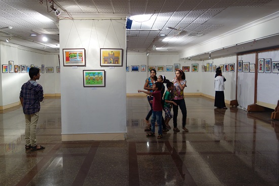 Children at Khula Aasmaan - Children's Art Exhibition presented by Indiaart Gallery
from 22nd to 24th January 2016