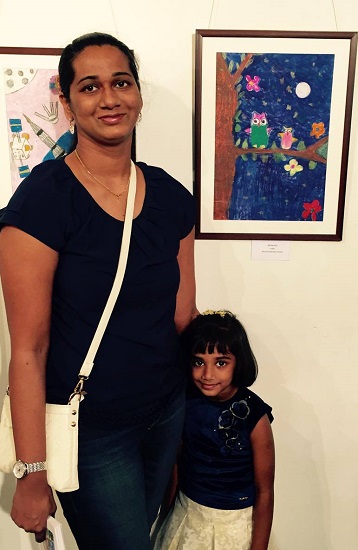 Aishwarya Ramchandran with her mother
at Khula Aasmaan
