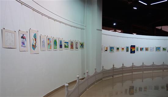 View of the circular gallery at Nehru Centre
