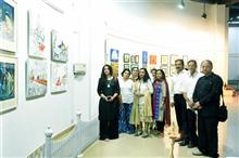 (L to R) Amita, Shefali, Nandita, Rupal, Sumita, Mrudula, Narendra, Vishnu, Milind