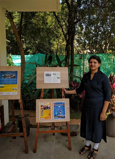 Pratyuma Kamat at Indiaart Gallery. She volunteers for Gyan-Setu, a project of Jnana Prabodhini