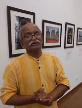 Artist Kishor Randiwe speaks about Milind Sathe's solo photography show at Nehru Centre, Worli, Mumbai