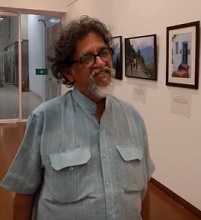 Artist Suhas Bahulkar talks about Milind Sathe's solo photography show at Nehru Centre, Mumbai (August 2016)