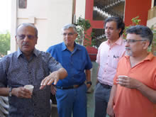 Tea break during Photography Workshop by Ashok Dilwali presented by Indiaart Gallery - 1
