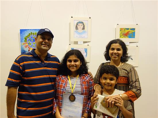 Abha Kanvinde with Chitra Vaidya at Khula Aasmaan exhibition at Mumbai - October 2017 
