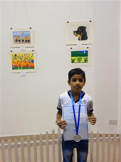 Rohit Sahani with his medal at Khula Aasmaan exhibition at Mumbai - October 2017 