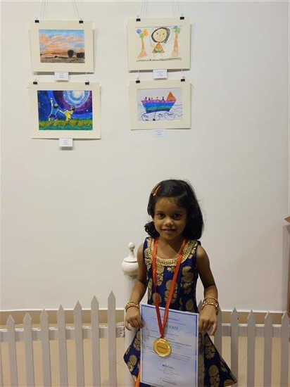 Anushka Datta with her medal and certificate at Khula Aasmaan exhibition at Mumbai - October 2017 