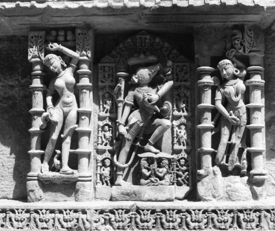 Photograph by Ar Y D Pitkar - Queen's Stepwell, Patan - 20