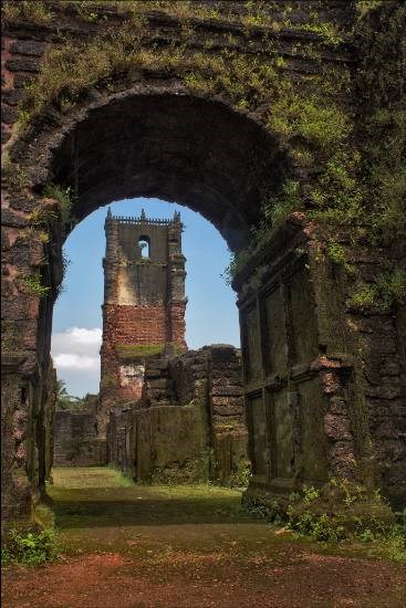 Architecture - 11, photograph by Saify Akolawala