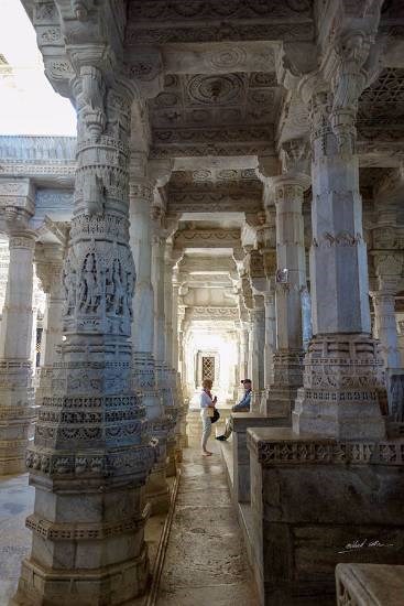 Chatting at Ranakpur Temple, photograph by Milind Sathe
