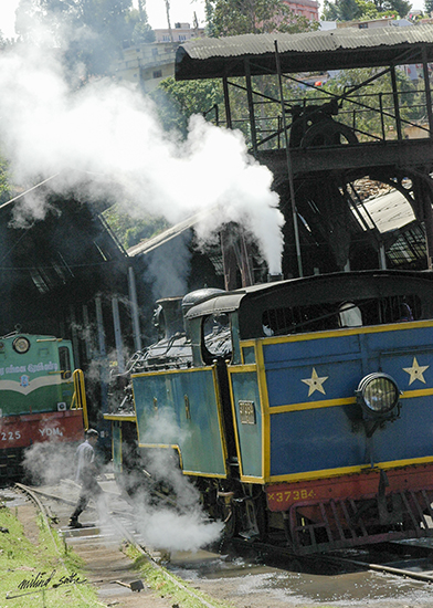 painting by Milind Sathe - Steam locomotive at Coonoor