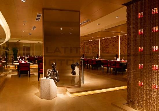 Maya, photograph by Ali Rangoonwalla