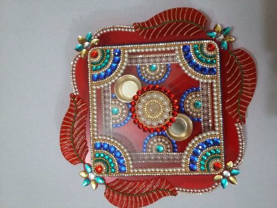 Acrylic Dry Fruits Box, painting by Dhanashree Puntambekar