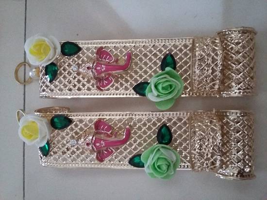 Design  by Dhanashree Puntambekar - Wall T Light Holders