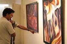 Art students view exhibition