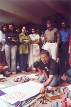 Achyut Palav at Indiaart Gallery for calligraphy demonstration