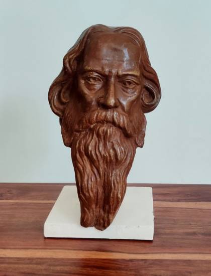 Rabindranath Tagore, Bronze sculpture by Tanmay Banerjee