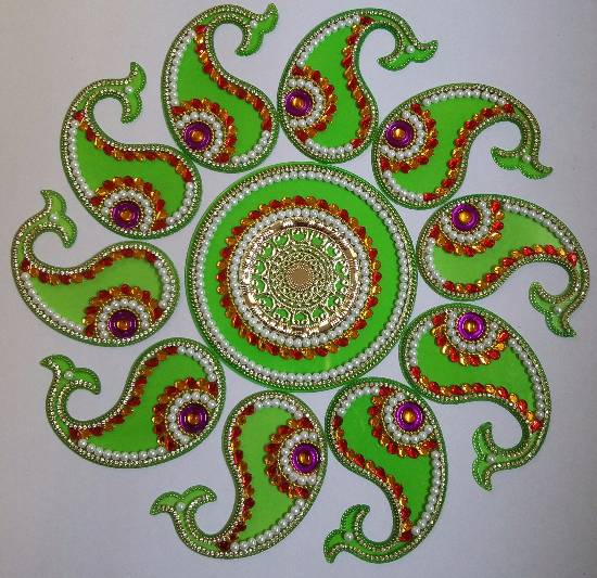Design by Dhanashree Puntambekar - Acrylic Rangoli - 2